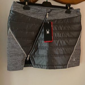 Spyder skirt grey. With 2 way zip. NWT